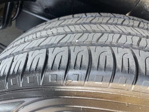 Used 2015 Dodge Grand Caravan SE w/ Quick Order Package 29E SE image 25