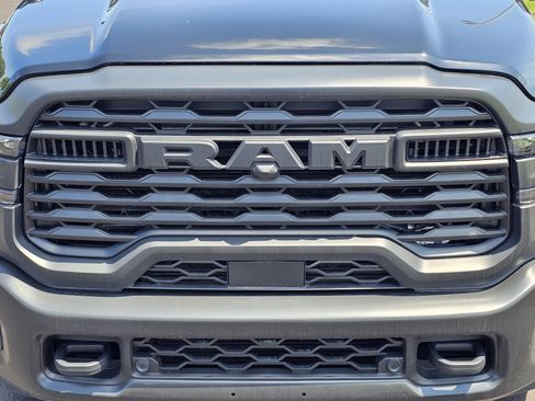 New 2025 RAM 2500 Tradesman AWD/4WD image 3