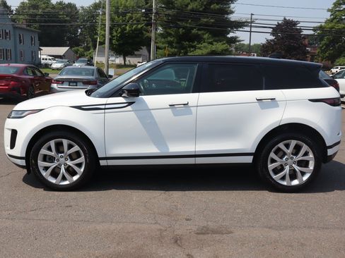 Used 2022 Land Rover Range Rover Evoque SE AWD/4WD image 8