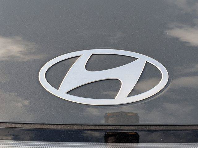 New 2026 Hyundai Kona Limited FWD image 13