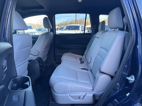 Used 2023 Honda Passport EX-L image 25