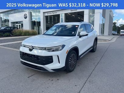 New 2025 Volkswagen Tiguan S