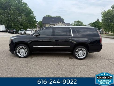 Used 2015 Cadillac Escalade ESV Premium AWD/4WD image 11