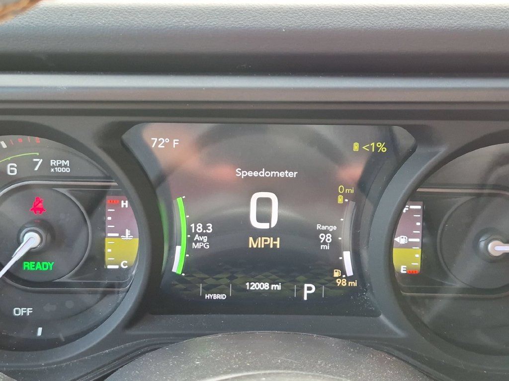 Used 2024 Jeep Wrangler Unlimited Sahara w/ Safety Group AWD/4WD image 14