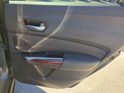 Used 2015 Acura TLX V6 SH-AWD w/ Technology Pkg image 19