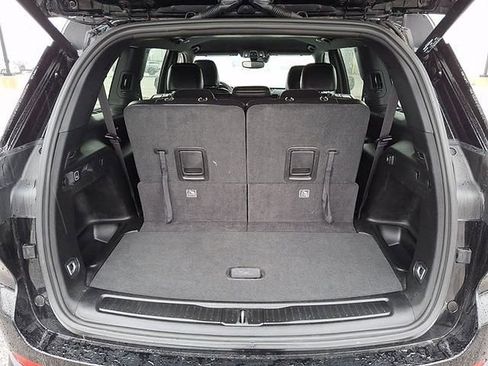 Used 2024 Jeep Grand Cherokee L Laredo image 29