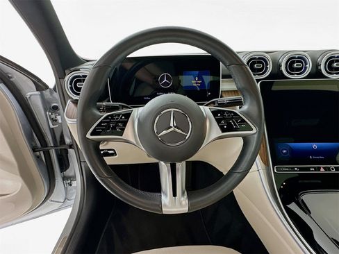 Used 2025 Mercedes-Benz C 300 Sedan image 12
