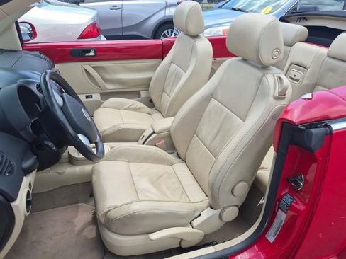Used 2005 Volkswagen Beetle GLS FWD image 6