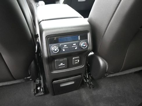 Used 2019 GMC Acadia Denali w/ Technology Package image 23