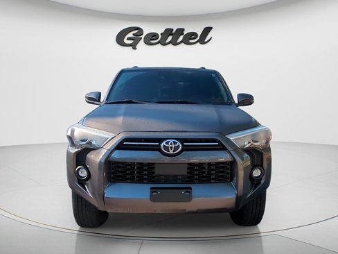 Used 2023 Toyota 4Runner SR5 Premium w/ Moonroof Package AWD/4WD image 2