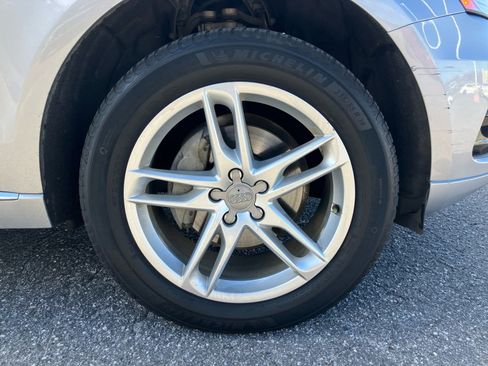 Used 2017 Audi Q5 2.0T Premium Plus w/ Technology Package image 27