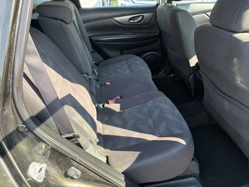 Used 2016 Nissan Rogue S AWD/4WD image 15