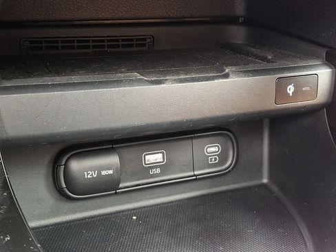 Certified 2024 Kia Seltos EX AWD/4WD image 24