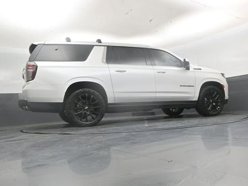 Used 2023 Chevrolet Suburban High Country AWD/4WD image 42