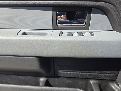 Used 2012 Ford F150 STX w/ STX Decor Pkg image 24