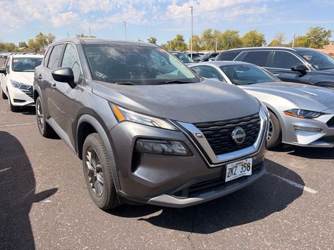 Used 2023 Nissan Rogue S AWD/4WD image 4