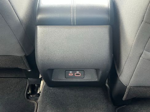 Used 2023 Nissan Altima 2.5 SV FWD image 18
