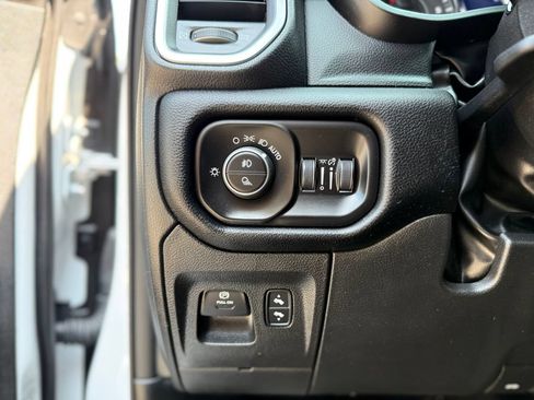 Used 2026 RAM 1500 Big Horn AWD/4WD image 23