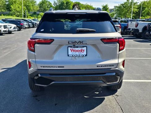 New 2026 GMC Terrain Elevation w/ Elevation Premium Package AWD/4WD image 8