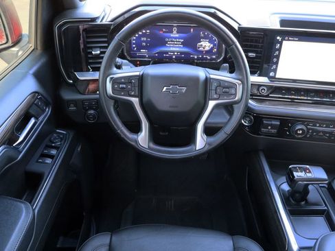 Used 2024 Chevrolet Silverado 1500 LT Trail Boss w/ LT Trail Boss Premium Package image 23