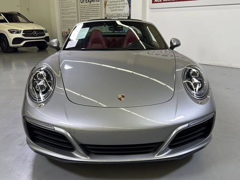 Used 2017 Porsche 911 Carrera AWD/4WD image 11