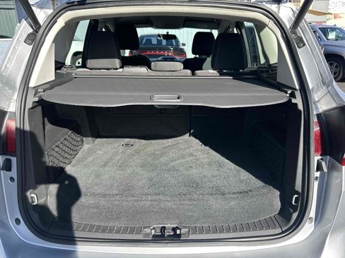 Used 2017 Ford C-MAX SE w/ Equipment Group 201A image 8