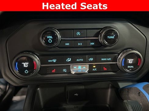 Used 2021 Ford Bronco Outer Banks image 3