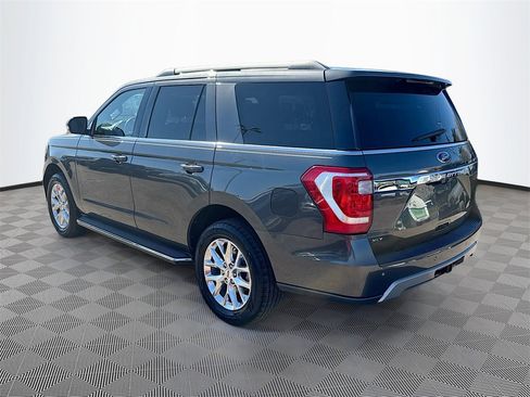 Used 2021 Ford Expedition XLT image 8
