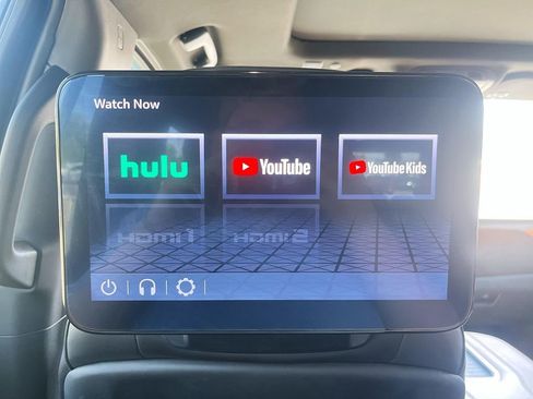 Used 2023 GMC Yukon Denali Ultimate AWD/4WD image 27