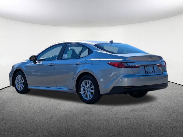 New 2026 Toyota Camry LE FWD image 7