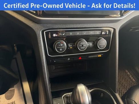 Certified 2022 Volkswagen Atlas Cross Sport SE image 20