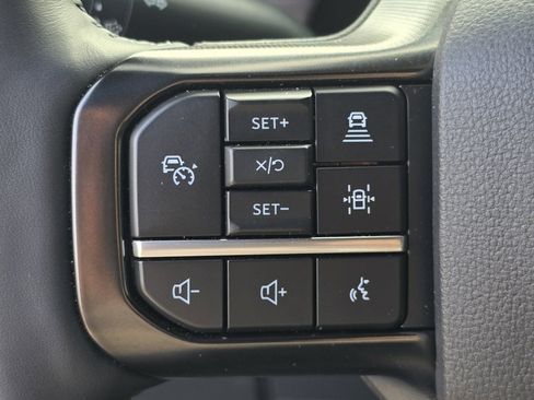 Used 2024 Ford F150 Platinum w/ FX4 Off-Road Package image 28