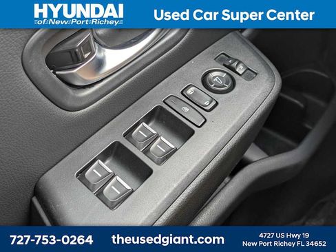Used 2024 Honda Pilot EX-L image 34