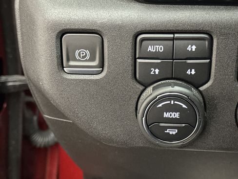 Used 2024 Chevrolet Silverado 3500 High Country w/ High Country Premium Package image 44