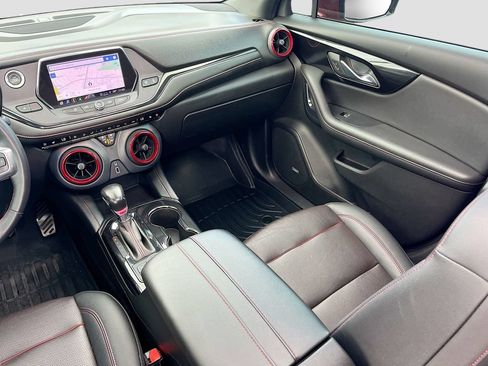 Used 2022 Chevrolet Blazer RS w/ Enhanced Convenience Package FWD image 25