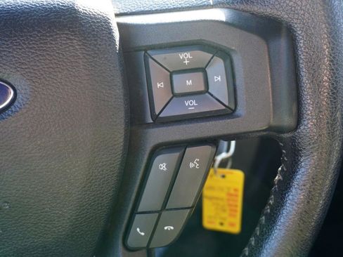 Used 2015 Ford F150 XLT w/ Equipment Group 302A Luxury image 11