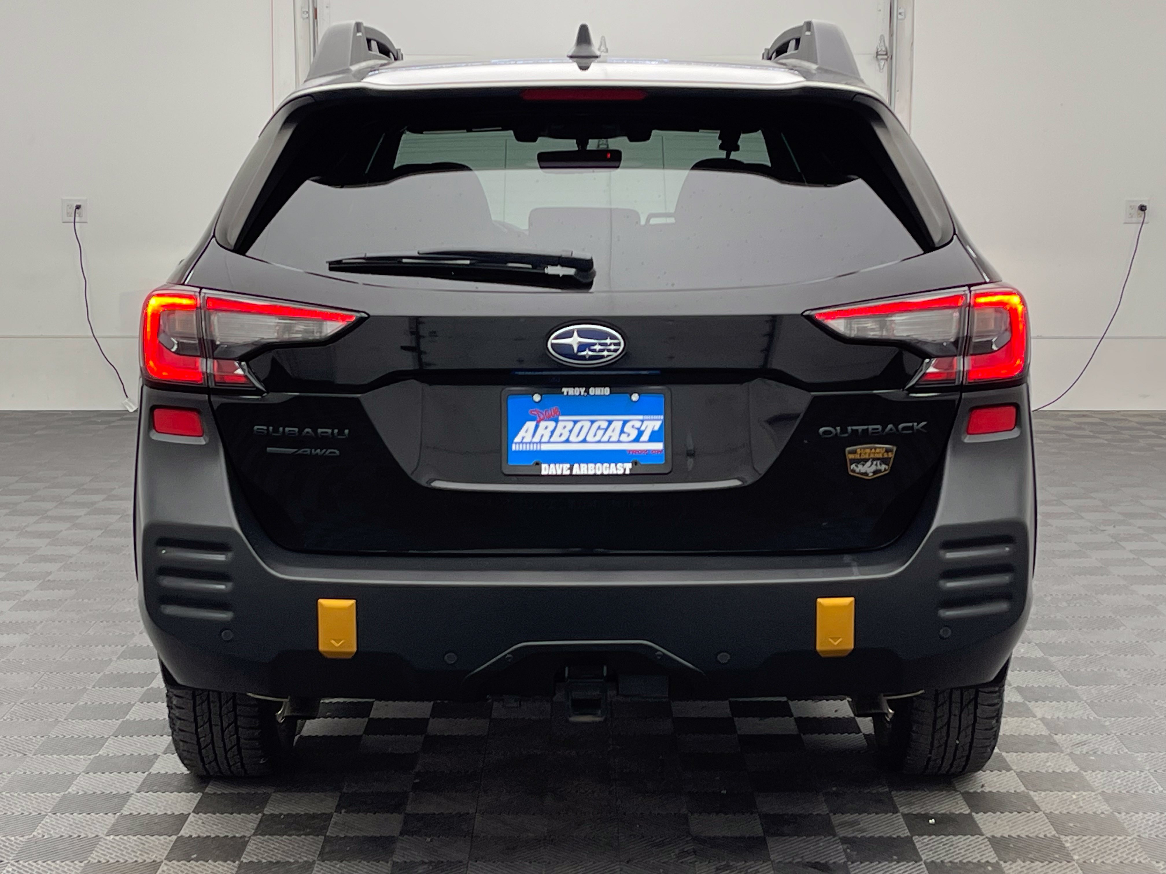 Used 2022 Subaru Outback Wilderness w/ Wilderness Package AWD/4WD image 10