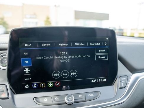 Used 2025 Chevrolet Blazer LT image 27