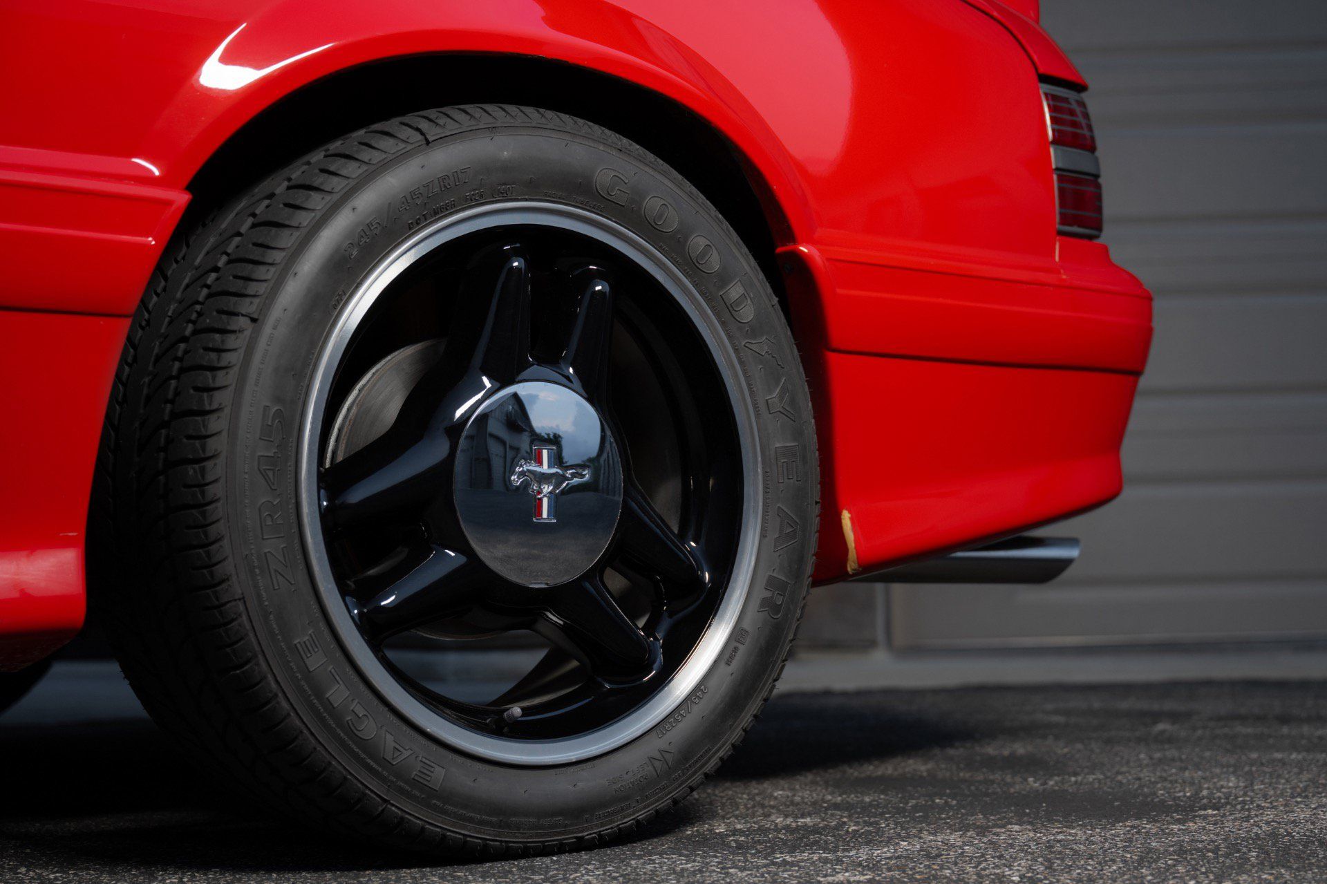 Used 1993 Ford Mustang Cobra RWD image 76