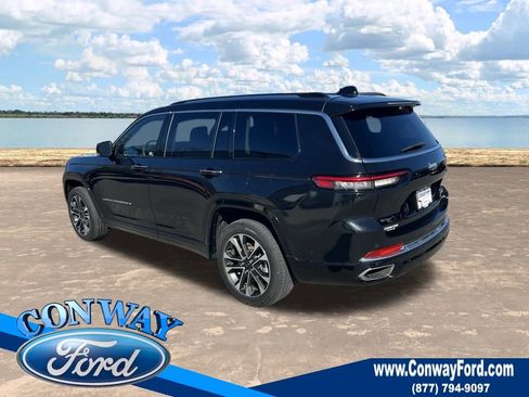 Used 2021 Jeep Grand Cherokee L Overland w/ Luxury Tech Group IV image 11