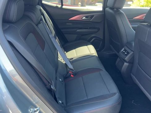 Used 2024 Chevrolet Equinox EV RS FWD image 13