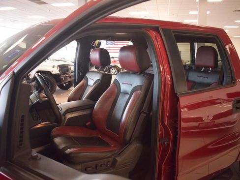 Used 2014 Ford F150 Raptor w/ Equipment Group 801A Luxury AWD/4WD image 65