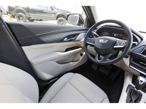 New 2026 Cadillac CT4 Luxury image 8