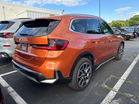 Used 2025 BMW X1 xDrive28i AWD/4WD image 12