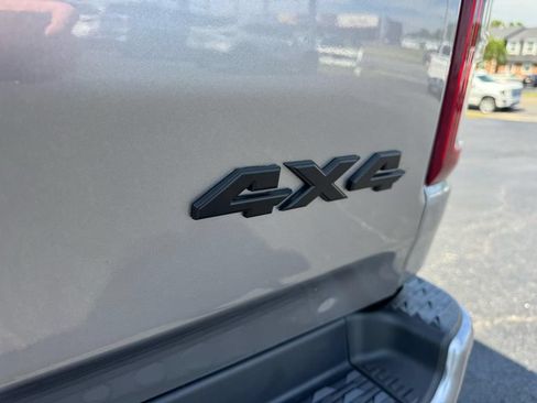 Used 2020 RAM 1500 Big Horn AWD/4WD image 10