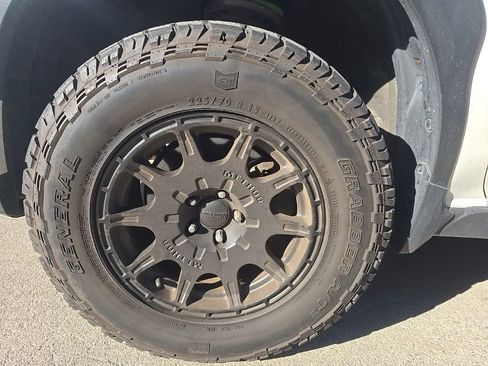 Used 2021 Subaru Crosstrek 2.0i image 20