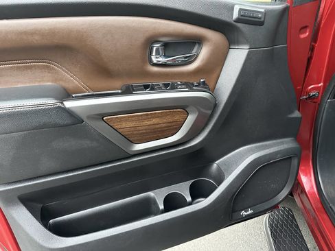 Used 2019 Nissan Titan Platinum Reserve w/ Platinum Utility Package image 20