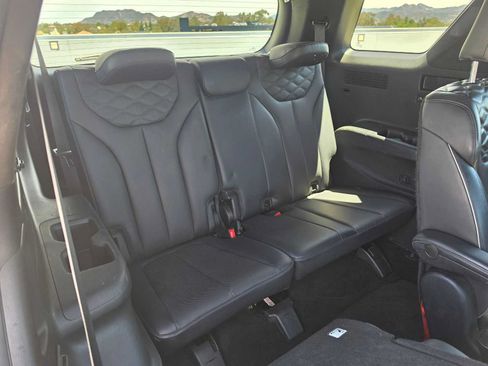 Used 2020 Hyundai Palisade Limited FWD image 13