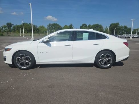 Used 2020 Chevrolet Malibu LT FWD image 12
