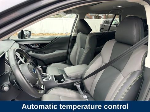 Used 2025 Subaru Outback Onyx Edition image 11